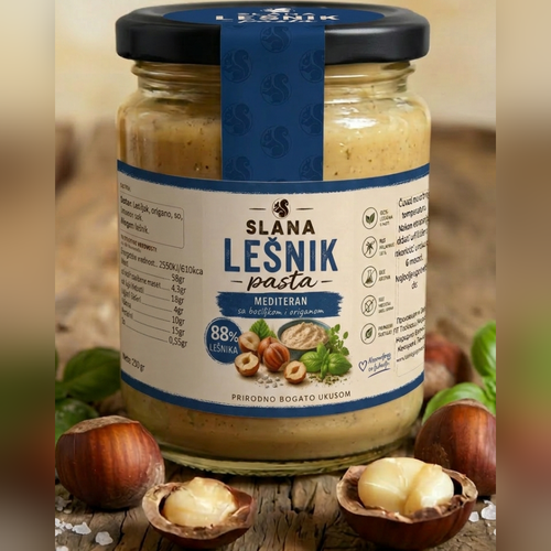 Slana lešnik pasta Mediteran